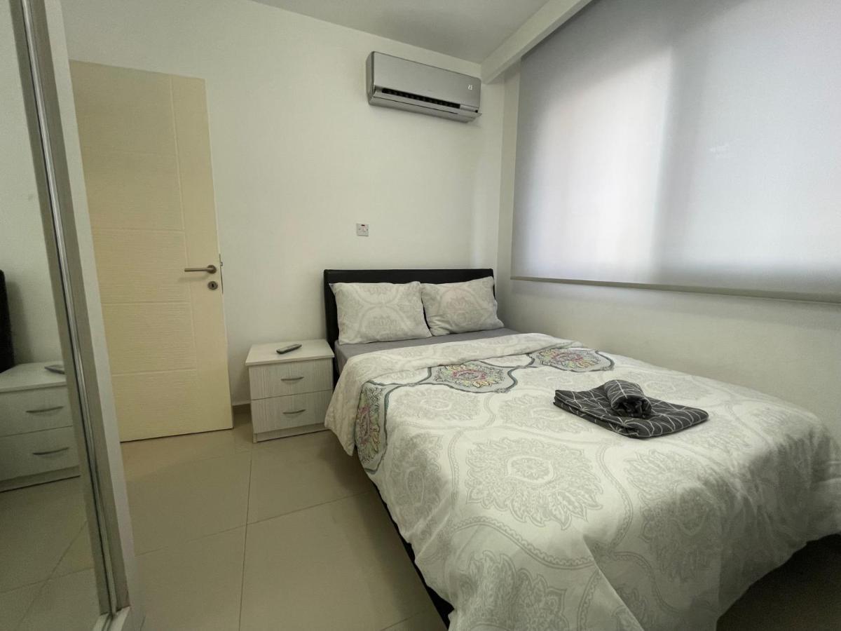 Appartamento Girne Merkez Cozy 2+1 Daire Wifi +Netflix Esterno foto